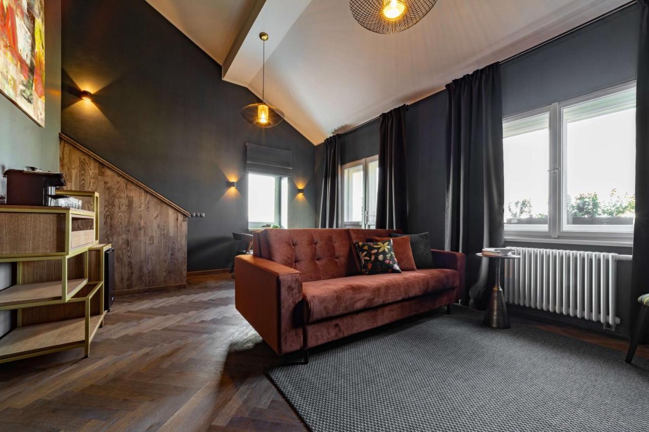 The Viaduct - Suites & More Prag Eksteriør billede